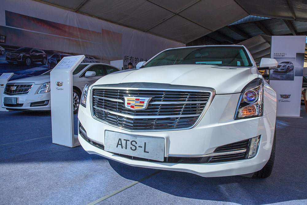 【車展第一天】遇到那個TA，放棄蘋果8......