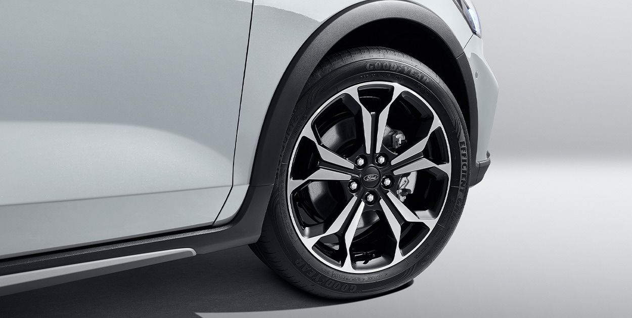 全新?？怂笰CTIVE - 城市新銳SUV 銳意登場