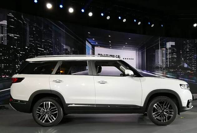 8.79萬(wàn)起霸氣的外觀昌河Q7，你會(huì)選擇？