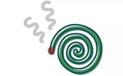 奔馳車突然起火！車主：車里有蚊子，點了盤蚊香……